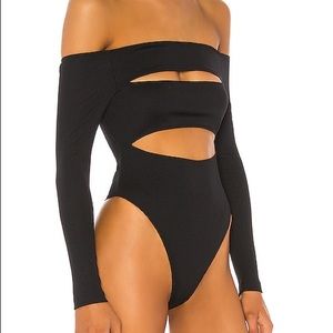 GRLFRND CUTOUT BODYSUIT 🖤